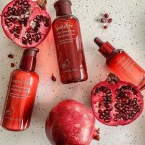 NIB Jeju Innisfree Pomegranate Revitalizing Skincare Travel Kit w/ Special Gift